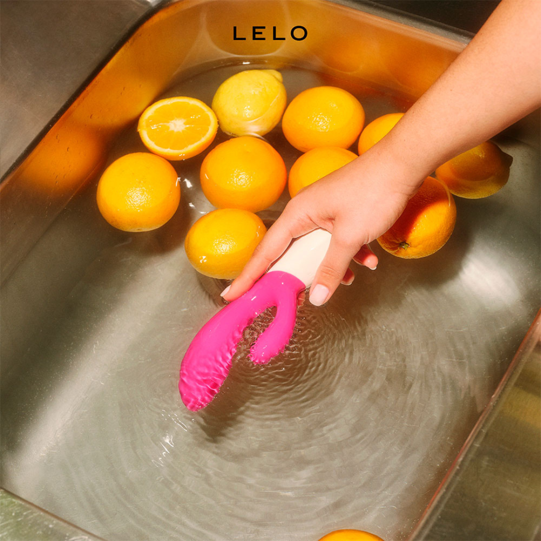 LELO Vibrator Rabbit Ina Wave 2