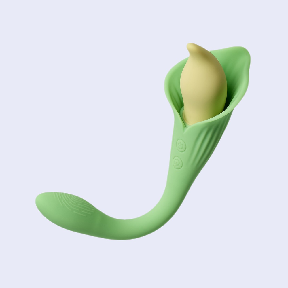 Cloud 9 Spathe Lily Vibe Two-Tone Vibrator