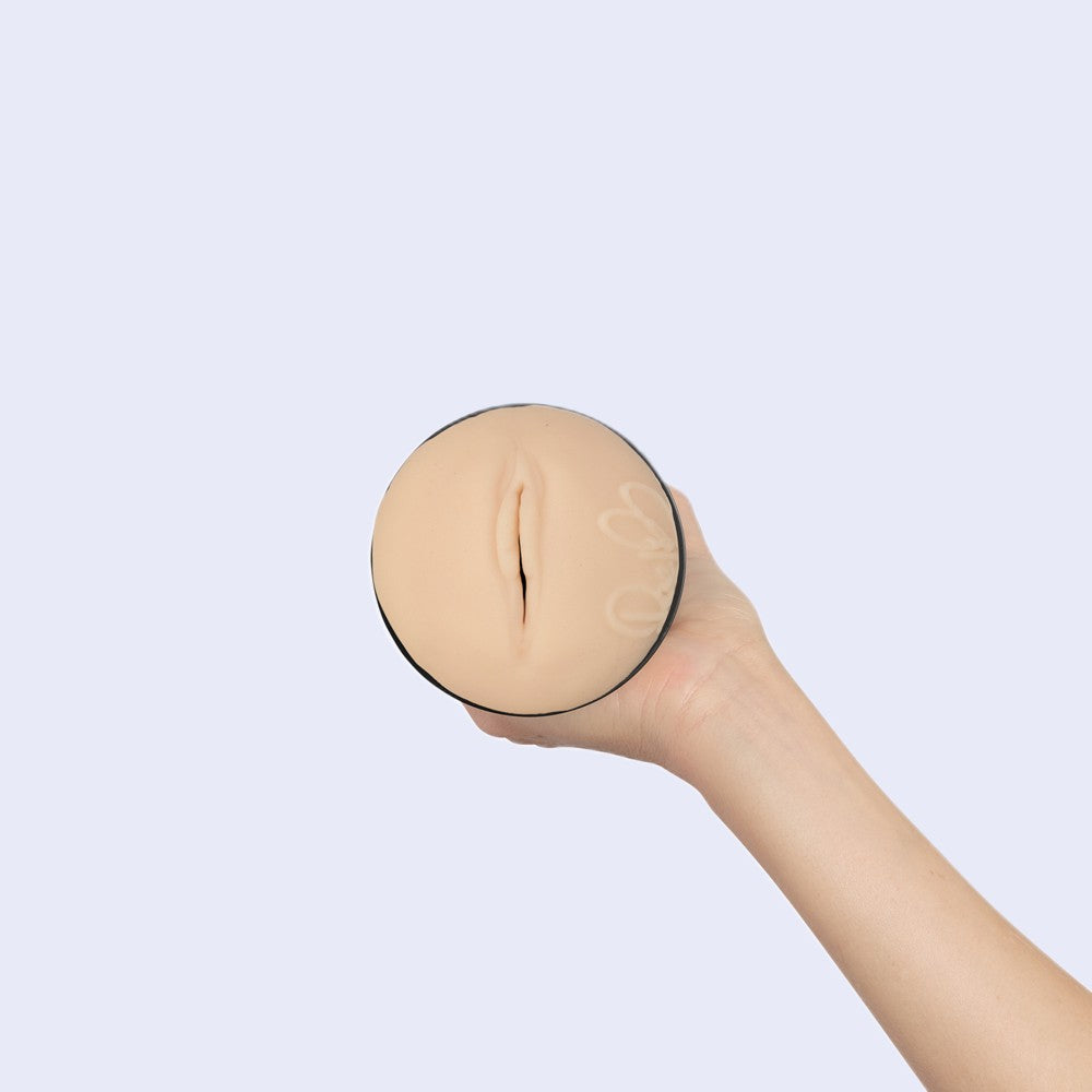 Kiiroo Feel Rae Lil Black Masturbator