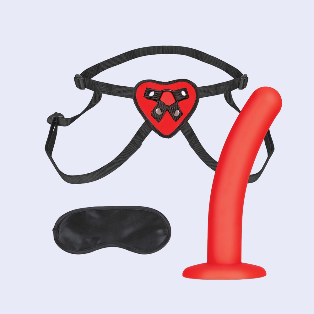 Lux Fetish Red Heart 5 Inch Strap-On Set