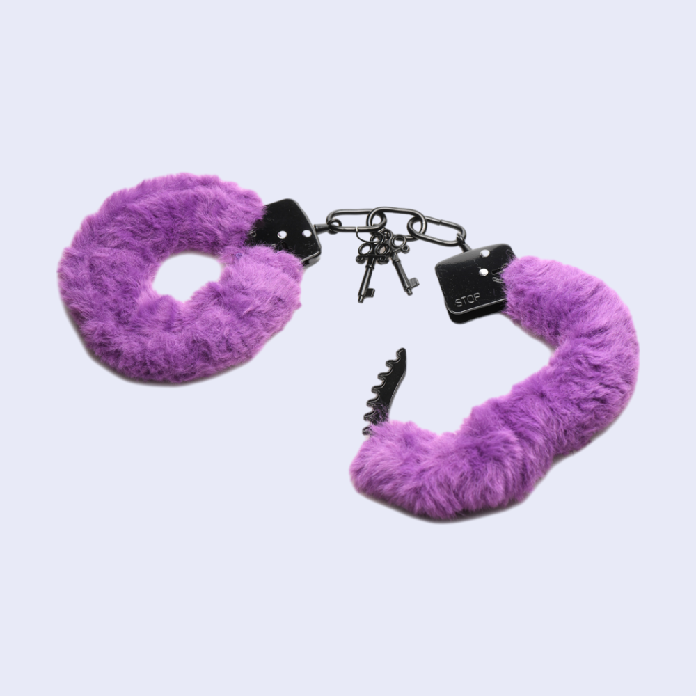 Master Series Cuffed in Fur Furry Handcuffs - La Pepa